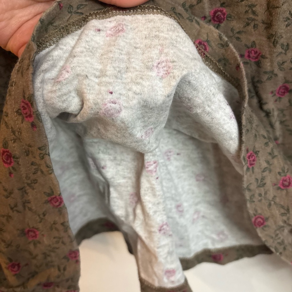 Vintage turtleneck “Northern Reflections”Taupe Top with Pink Floral Print xlarge - Picture 7 of 8
